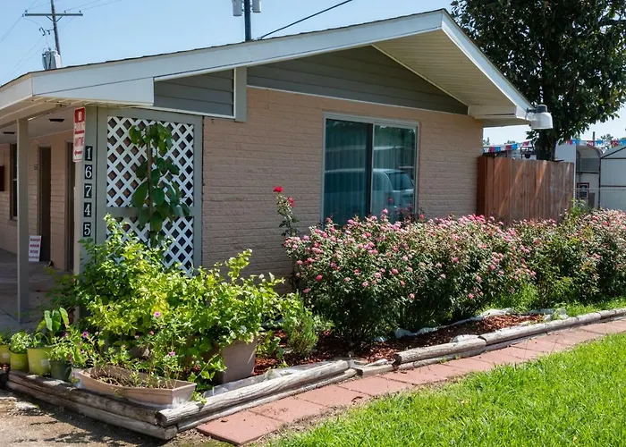 Budget Inn & Suites Baton Rouge